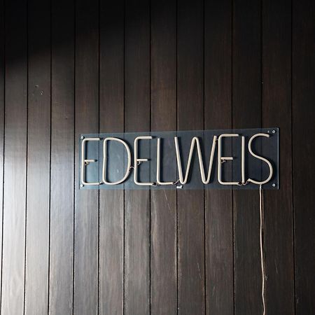 Edelweiss House - Parking Y Wifi Gratis Apartment Sierra Nevada Luaran gambar